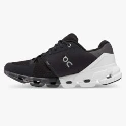 'On Running' Men's Cloudflyer 4 - Black / White -Fashion Boots Store 71.98677 cloudflyer 4 fw22 black white m g4 1024x1024@2x